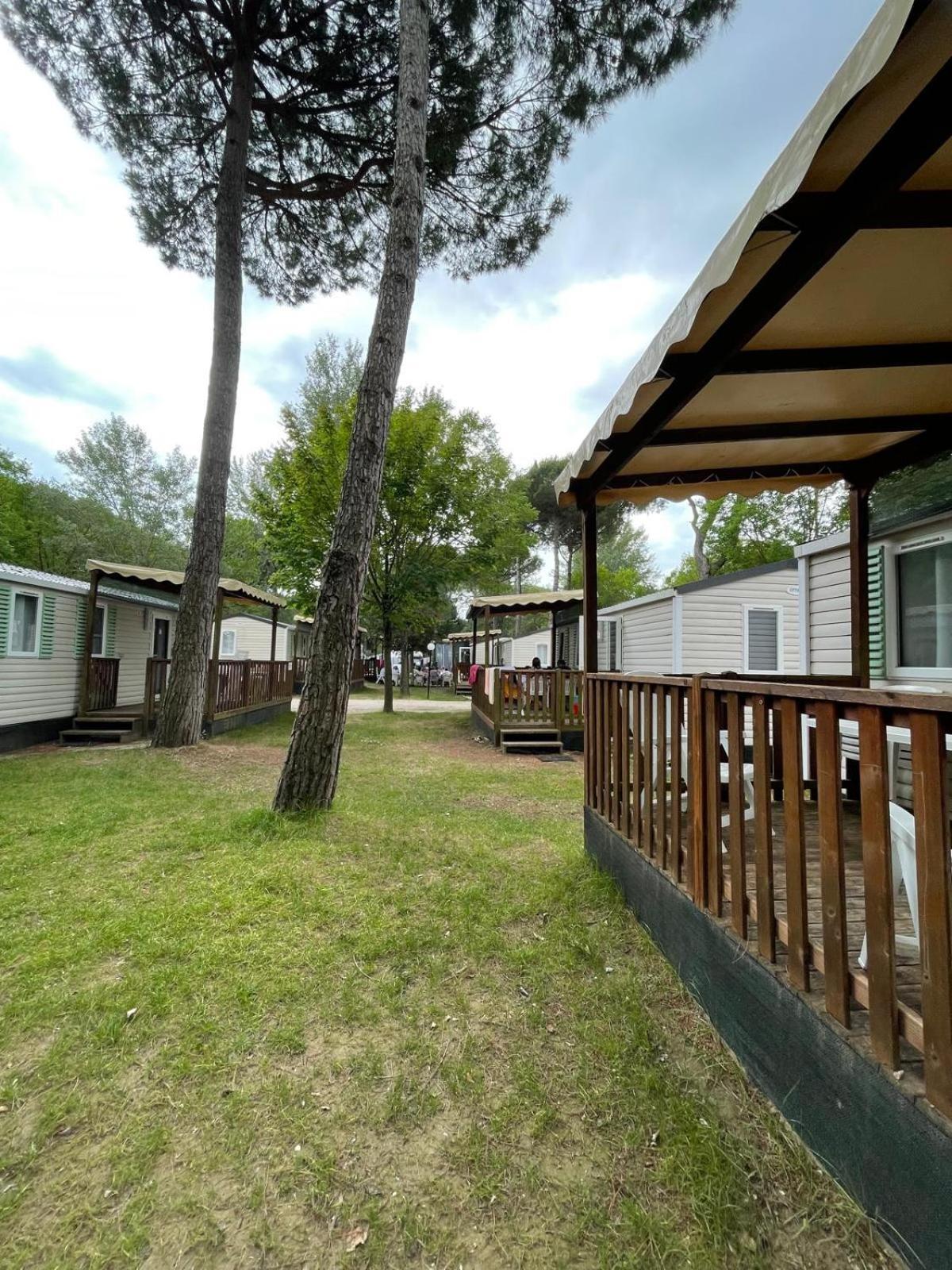 Happy Camp Mobile Homes In Camping Laguna Village カオルレ エクステリア 写真